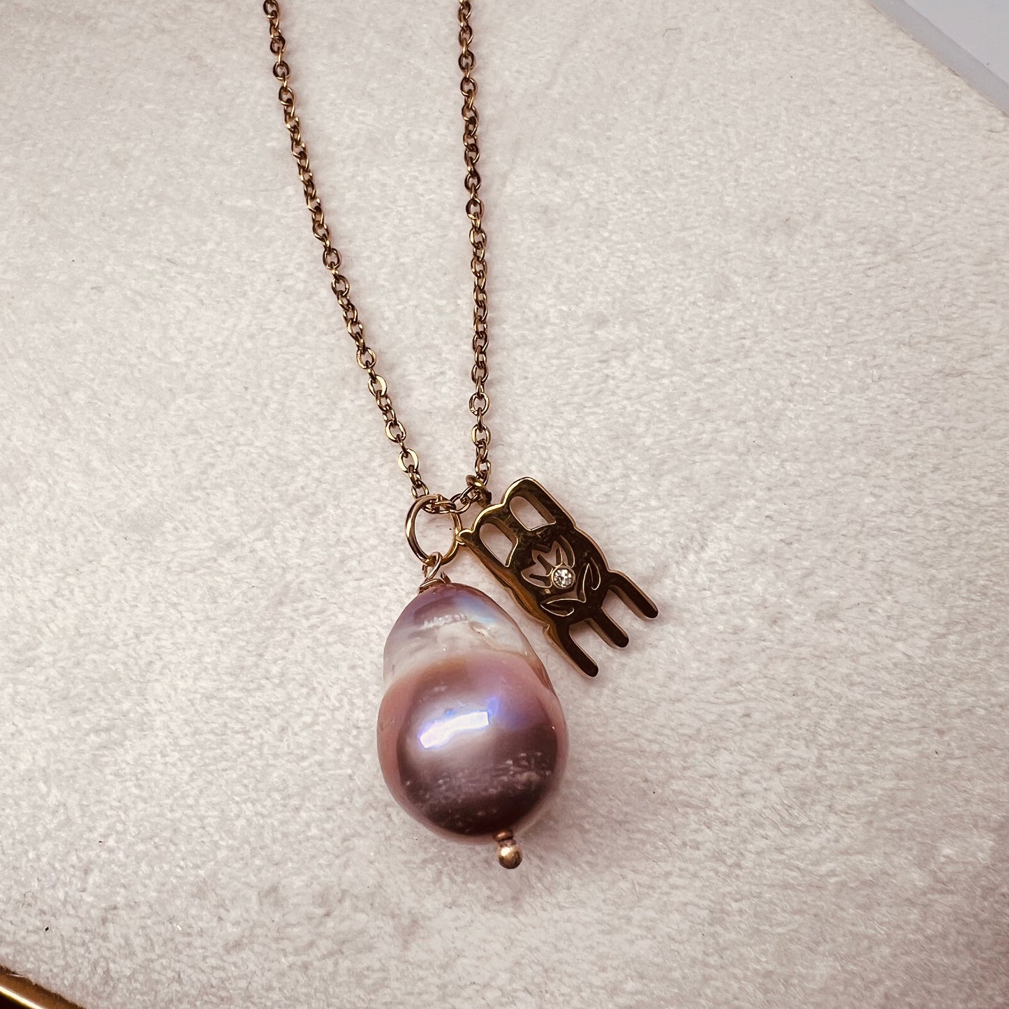 Baroque Mom Necklace