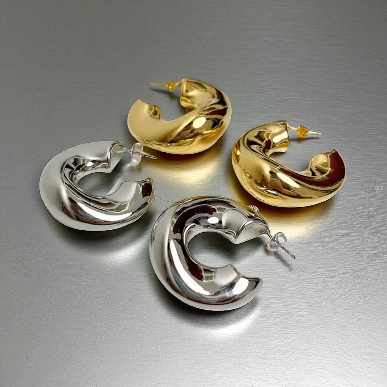 Retro Chunky Hoop Earrings