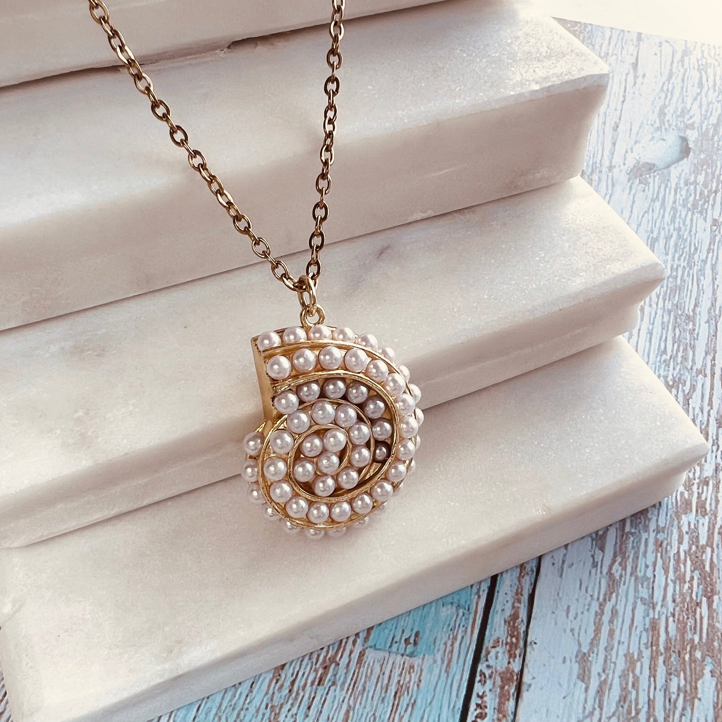 Pearl Shell Necklace