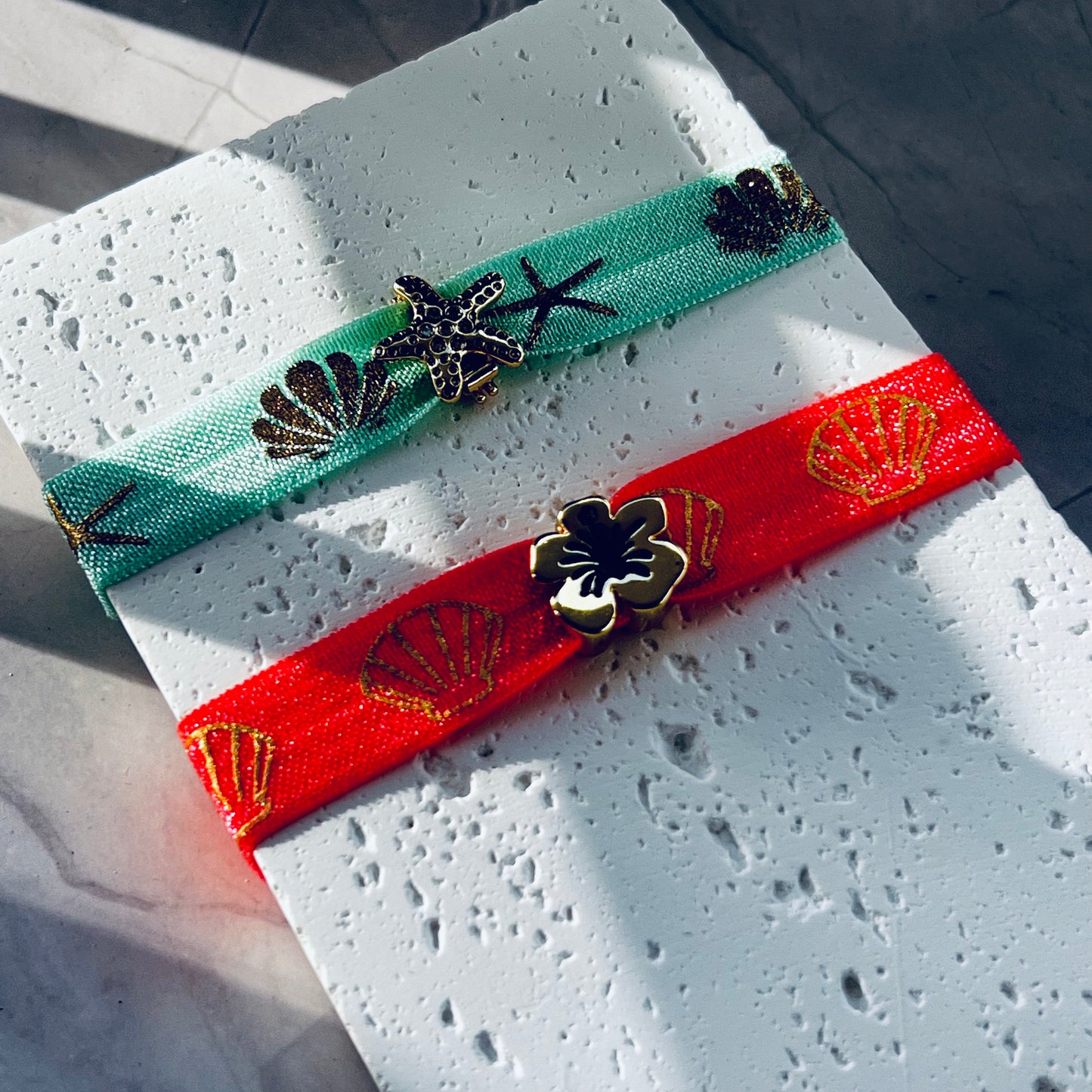 Tropical bracelets