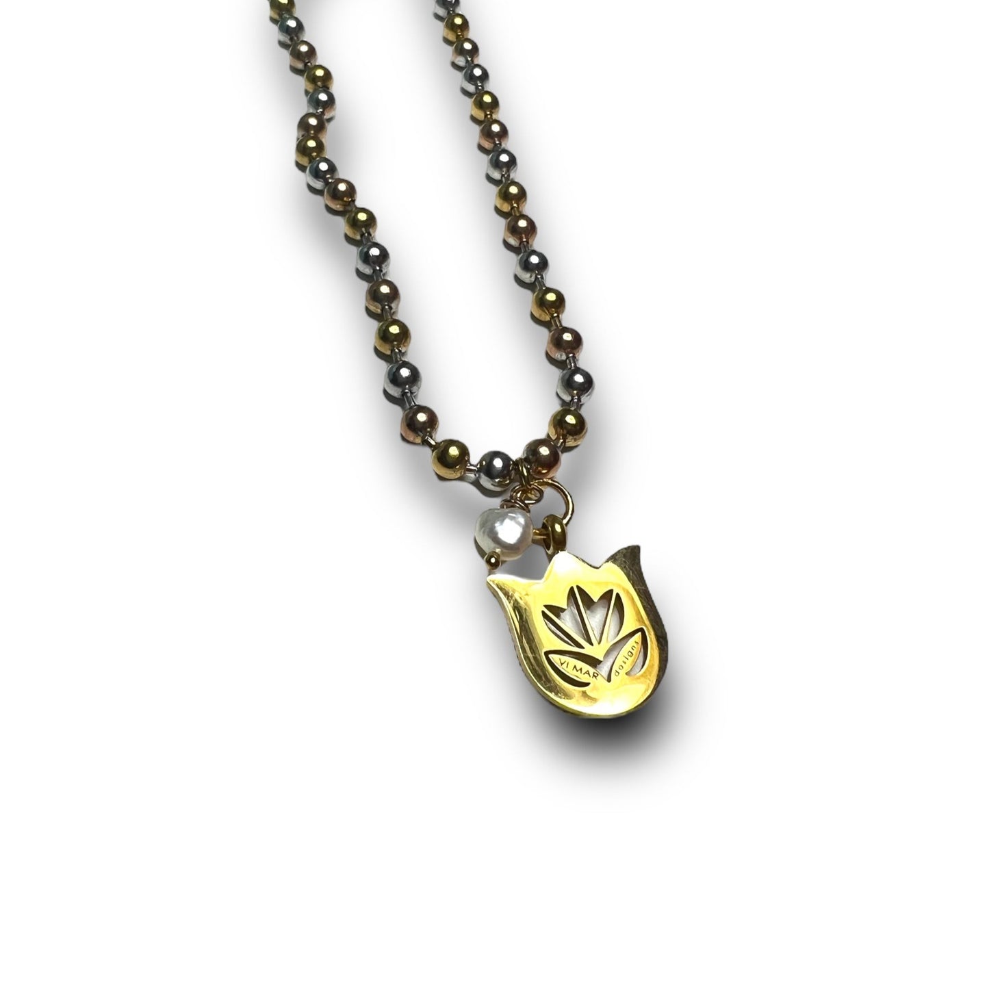 Tricolor necklace