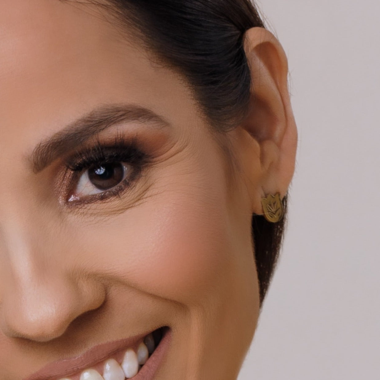 Signature Stud Earrings